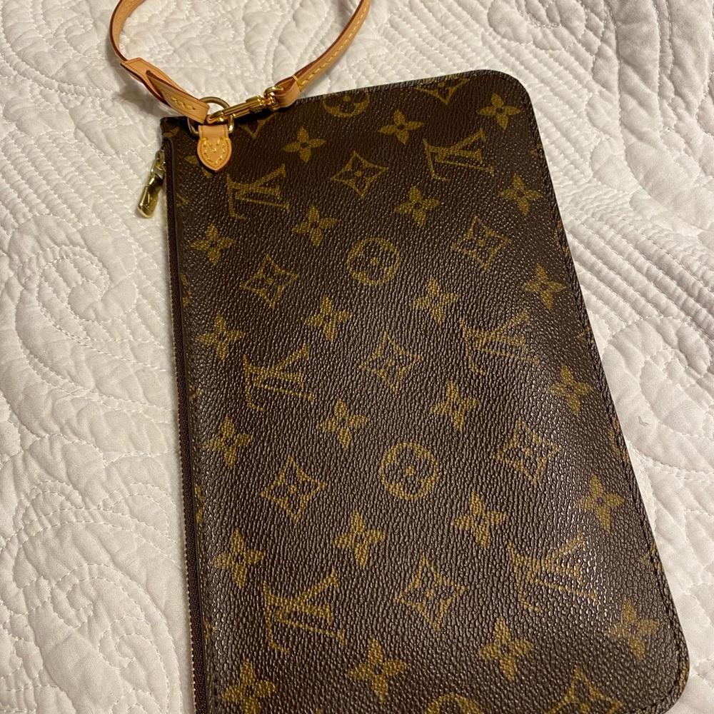 LV Monogram NF Pochette